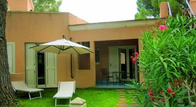 Studio, Patio, Garden Area