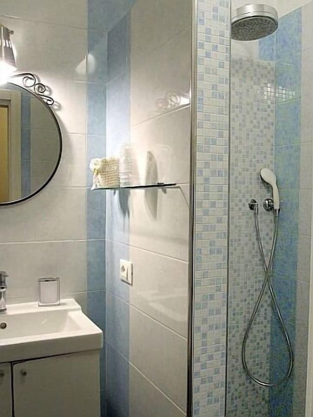 Comfort Double or Twin Room