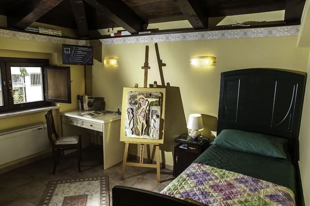 Triple Room, Connecting Rooms