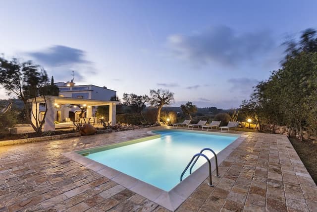 House, 5 Bedrooms