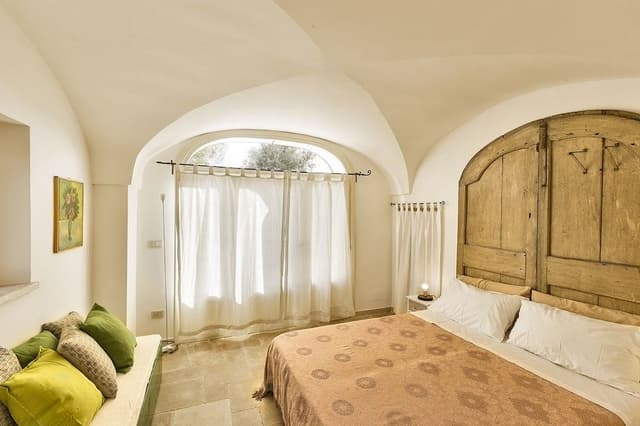 House, 5 Bedrooms