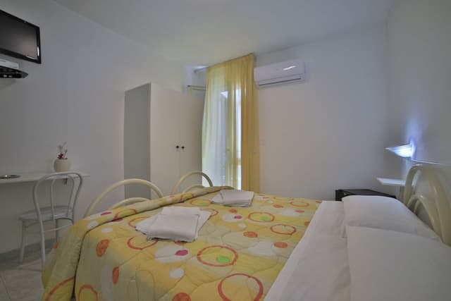 Standard Room, 1 Double Bed
