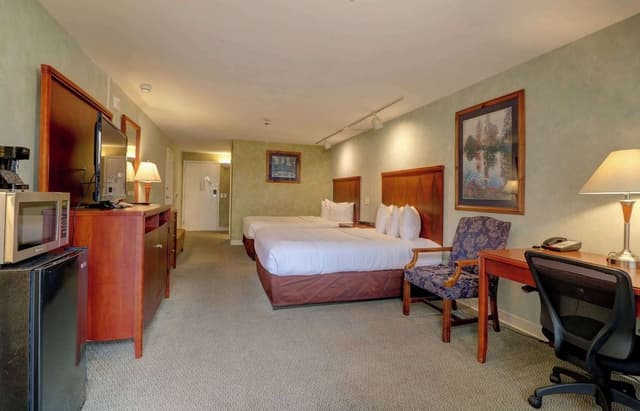 Presidential Room with 2 Queen Beds