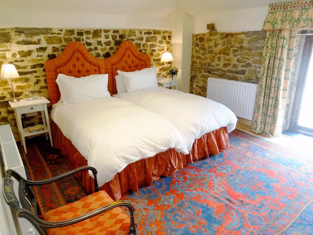 Double or Twin Room, Ensuite (Vicenza)