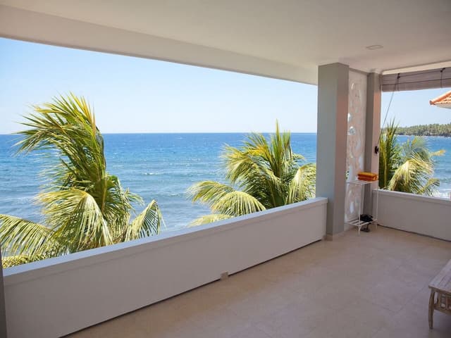Luxury Double Room, 1 King Bed, Bathtub, Oceanfront