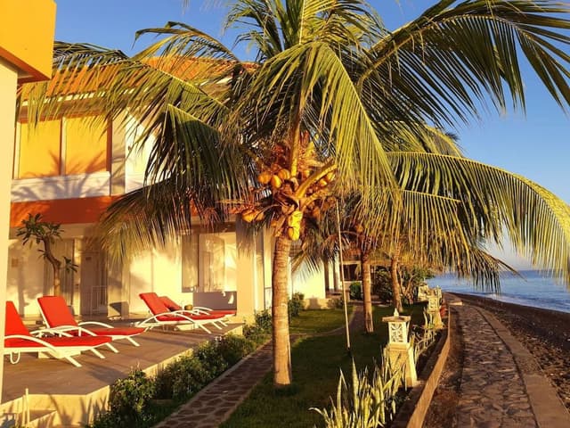 Luxury Double Room, 1 King Bed, Bathtub, Oceanfront