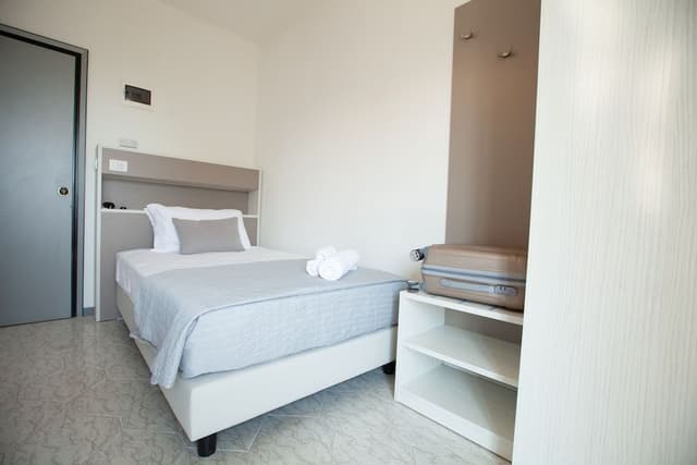 Deluxe Single Room