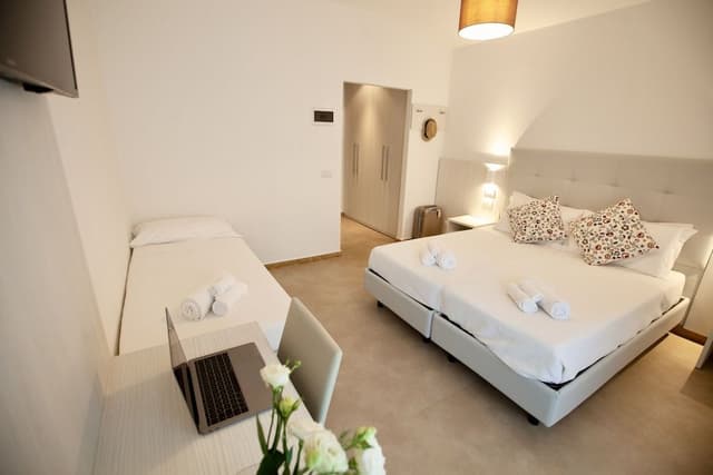 Deluxe Triple Room, Balcony
