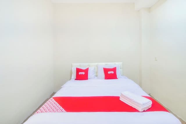 Standard Double Room, 1 Queen Bed