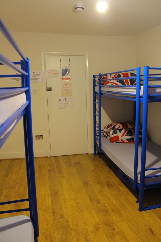 Single Room (Bed in 4 mixed dorm)