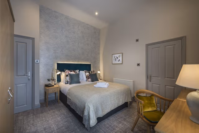 Classic Double Room
