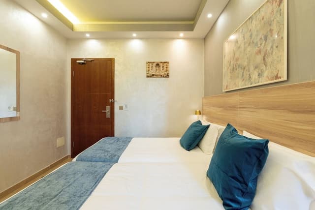 Standard Twin Room