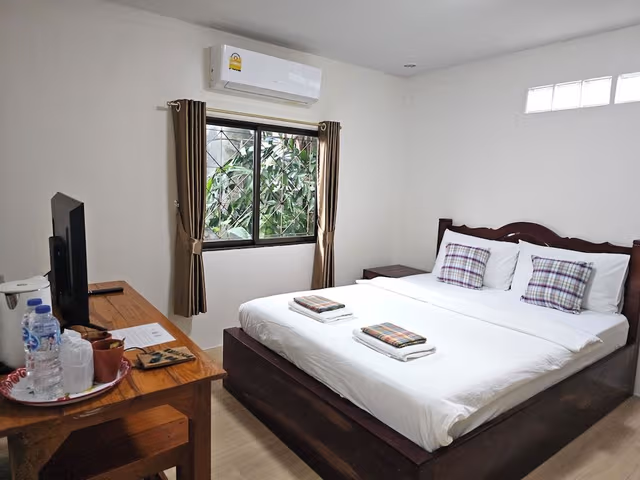 Double Room, 1 Double Bed
