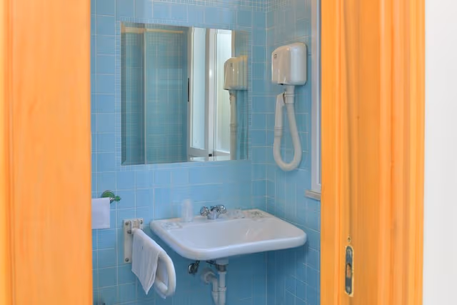 Standard Single Room