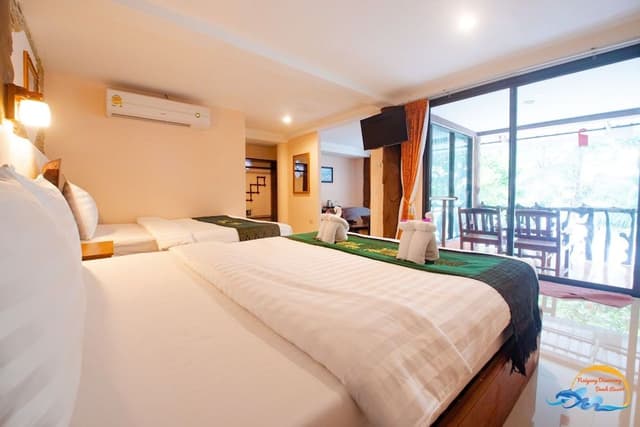 Family Room, Sea View