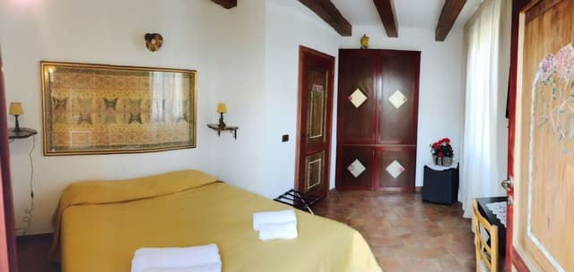 Basic Double Room