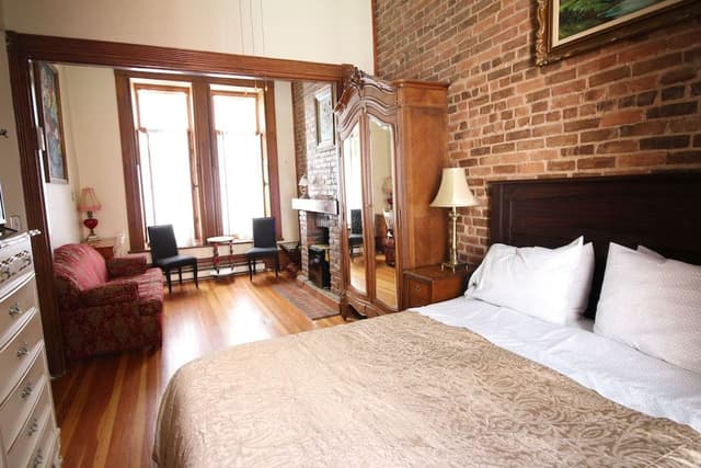 Luxury Room