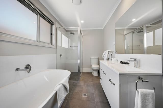 One Bedroom Cabin