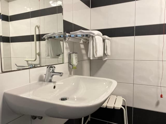 Standard Single Room