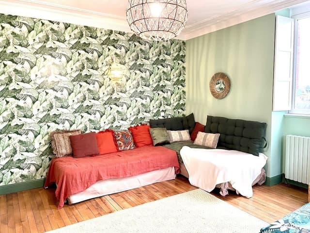 City Apartment, Ensuite, Garden View