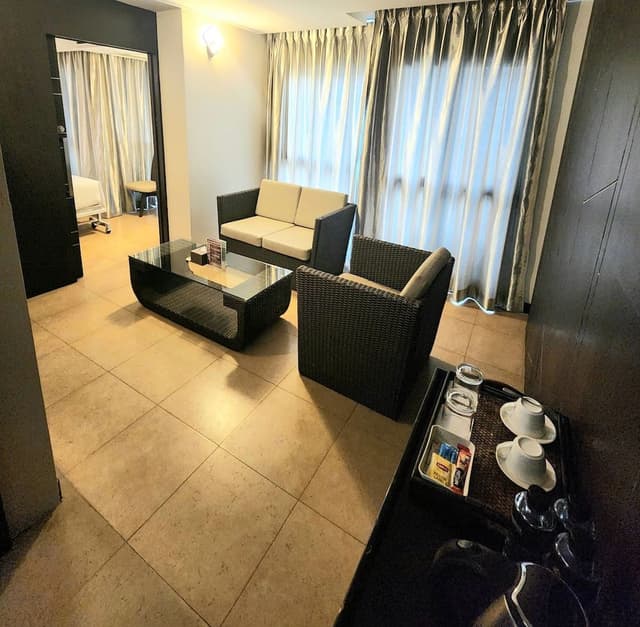 Deluxe Suite