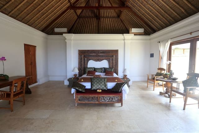 Guest House with Sea View