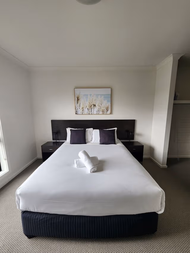 Deluxe Two-Bedroom Apartment