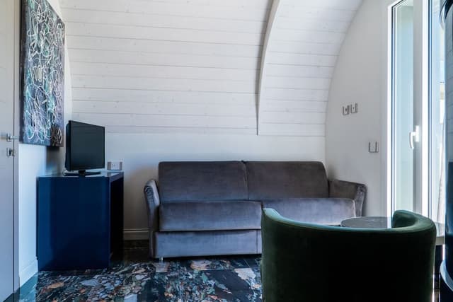 Deluxe Junior Suite