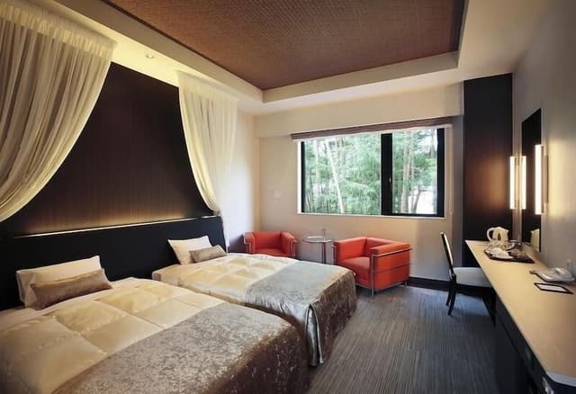 Standard Twin Room - Separate Bath