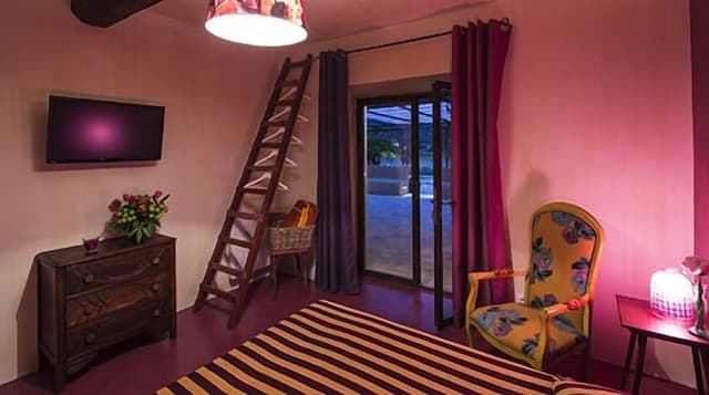 Double Room (Verte Jacotte Erotique )