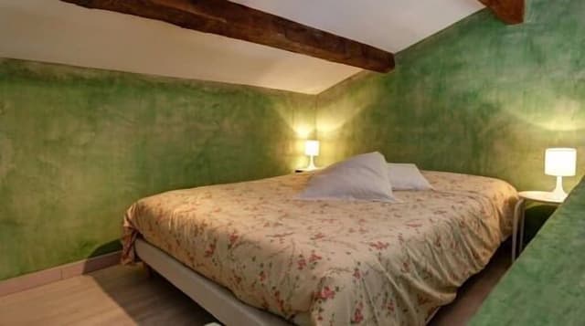 Standard Apartment (Romarin)