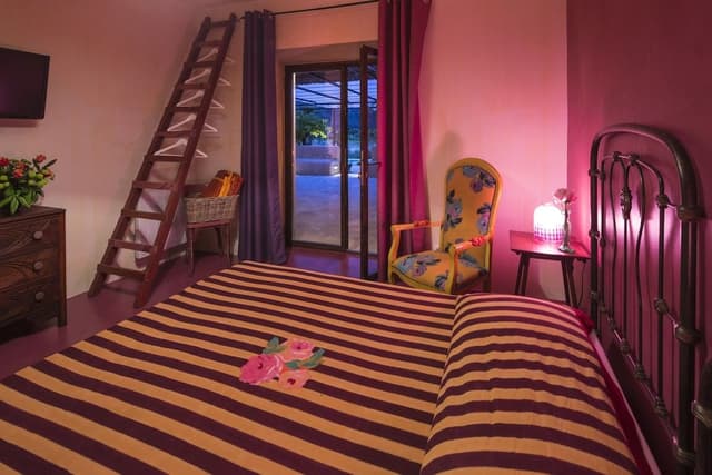 Double Room (Verte Jacotte Erotique )