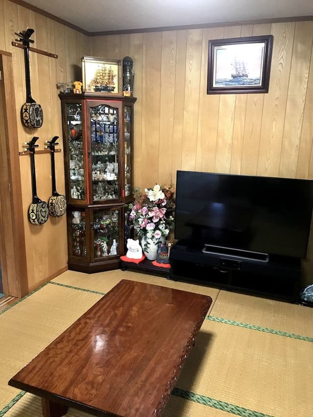 Japanese-Style Room