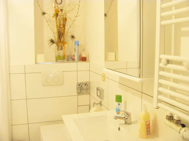 City Double Room, Private Bathroom, Courtyard View (2)