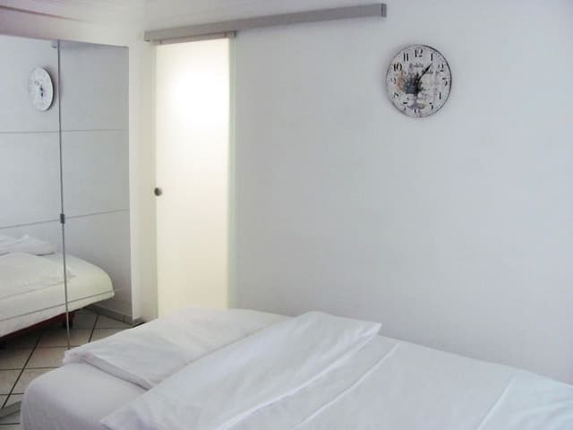 City Single Room, 1 Large Twin Bed, Non Smoking, Kitchenette (7)