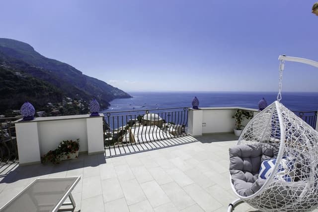 Villa, Smoking