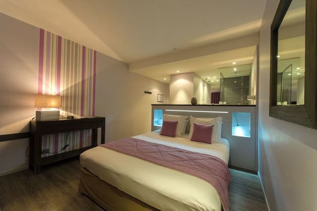 Superior Double Room, Garden View