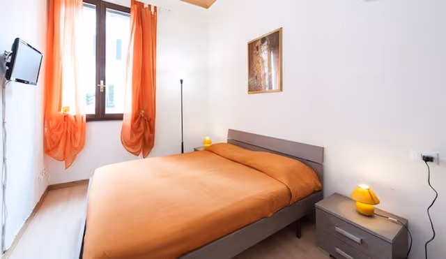 Standard Room, 1 Double Bed, Private Bathroom, Ground Floor (Small - External bathroom)