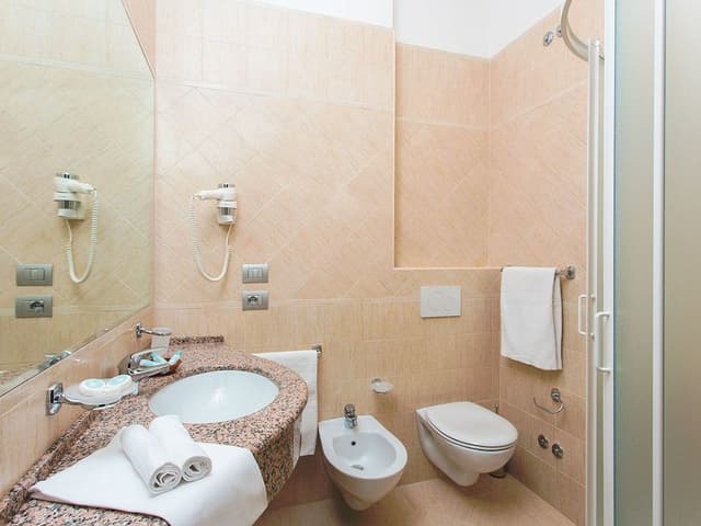 Triple Room, Balcony