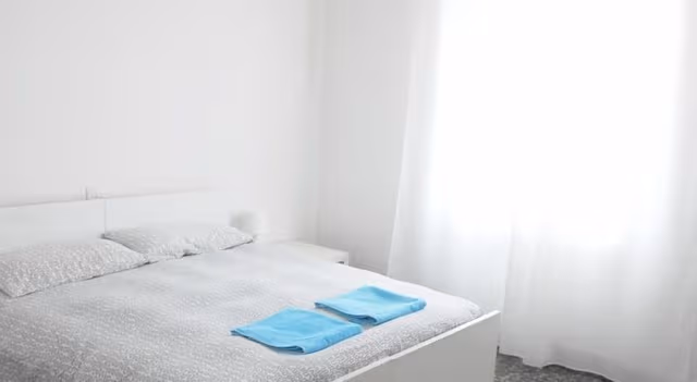 Double or Twin Room, Shared Bathroom