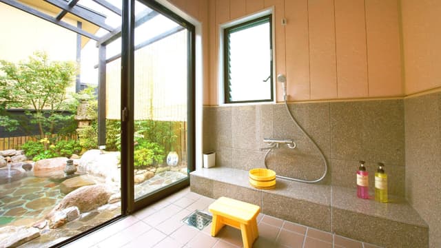 Annex Building Modern Japanese Style Room with Open-Air Bath