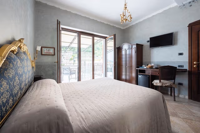 Classic Double or Twin Room