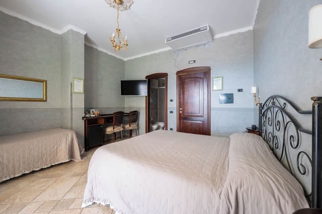 Comfort Triple Room
