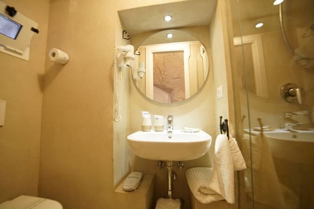 Economy Single Room