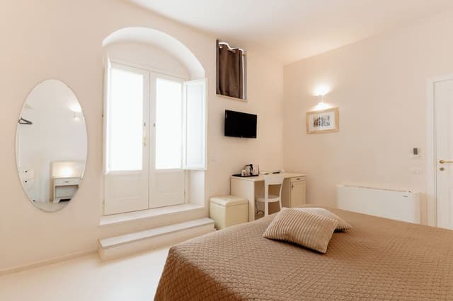Basic Double or Twin Room, 1 Bedroom