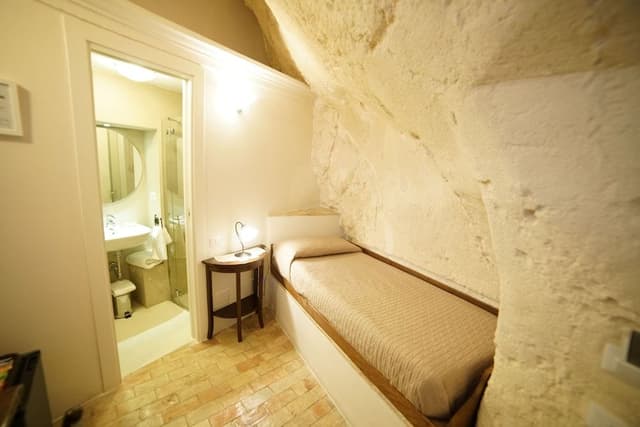 Economy Single Room