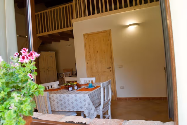 Design Apartment, Patio, Courtyard View
