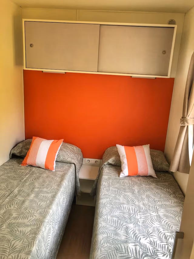 Family Mobile Home, Garden View 1