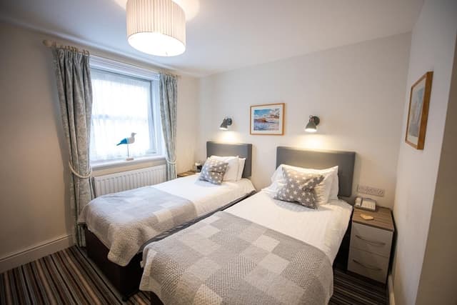 Economy Twin Room