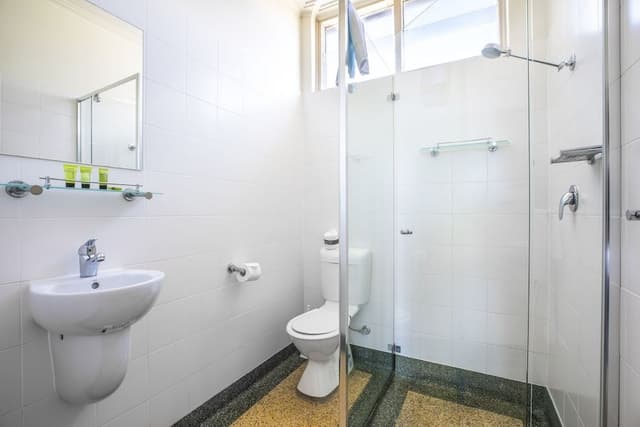 Compact Single (1 Single Bed only)